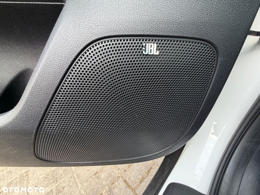 Kia Sportage 2,0 CRDI AWD Platinum - 26