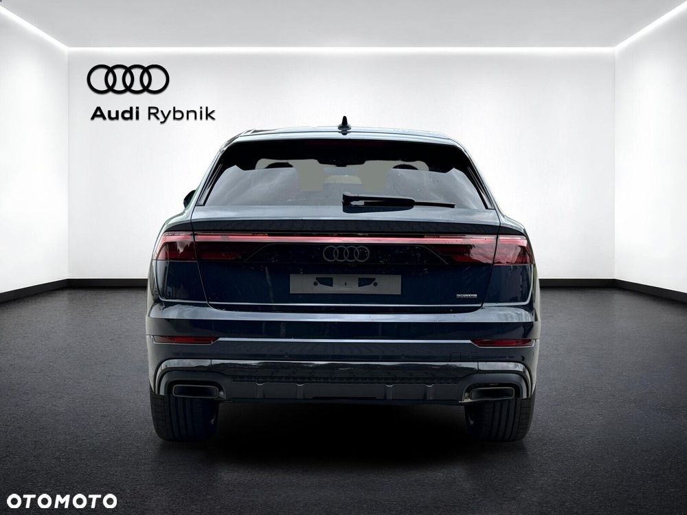 Audi Q8 - 5