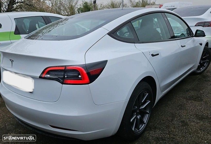 Tesla Model 3 Tração Traseira - 4