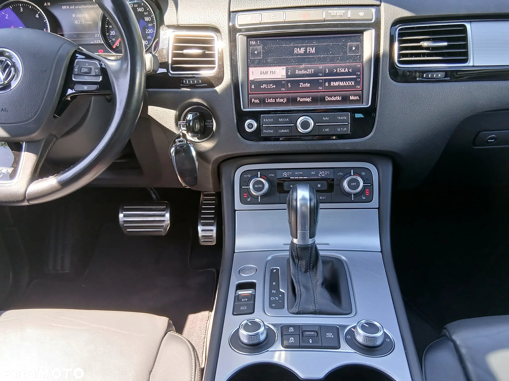 Volkswagen Touareg 3.0 V6 TDI BMT Perfectline R-Style - 18