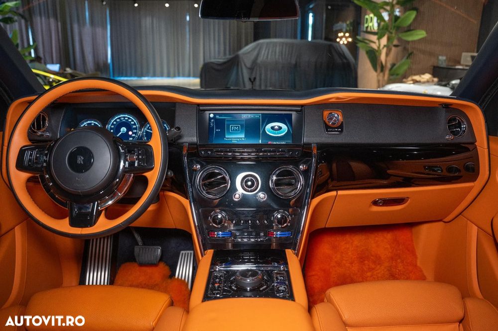 Rolls-Royce Cullinan - 20