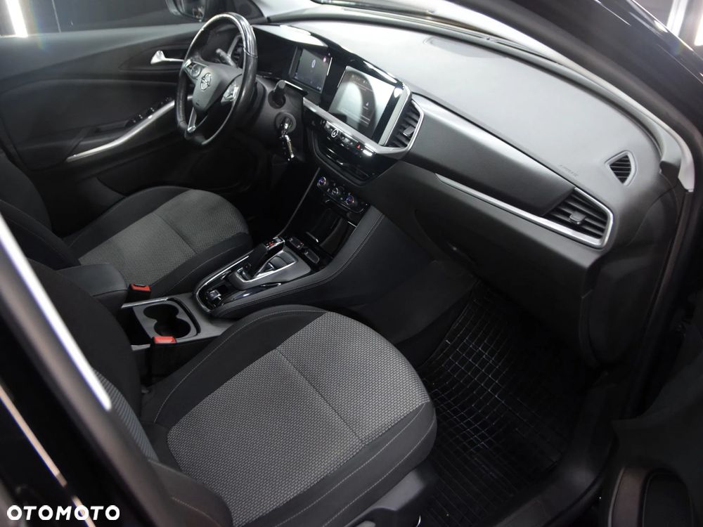 Opel Grandland X - 15