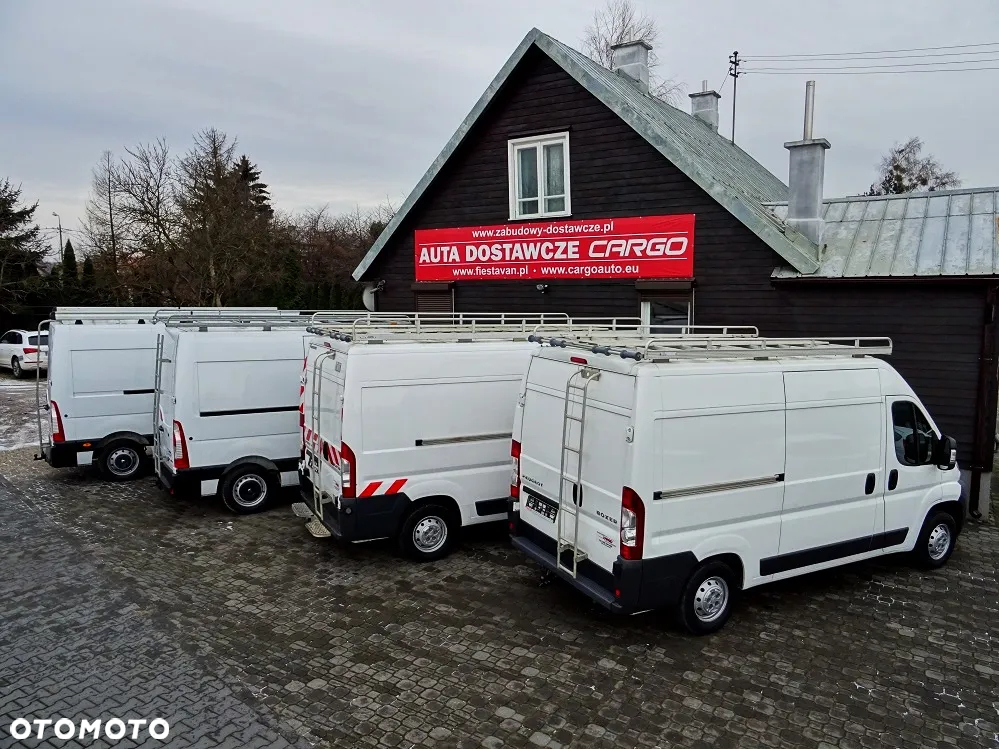 Mercedes-Benz SPRINTER - 34