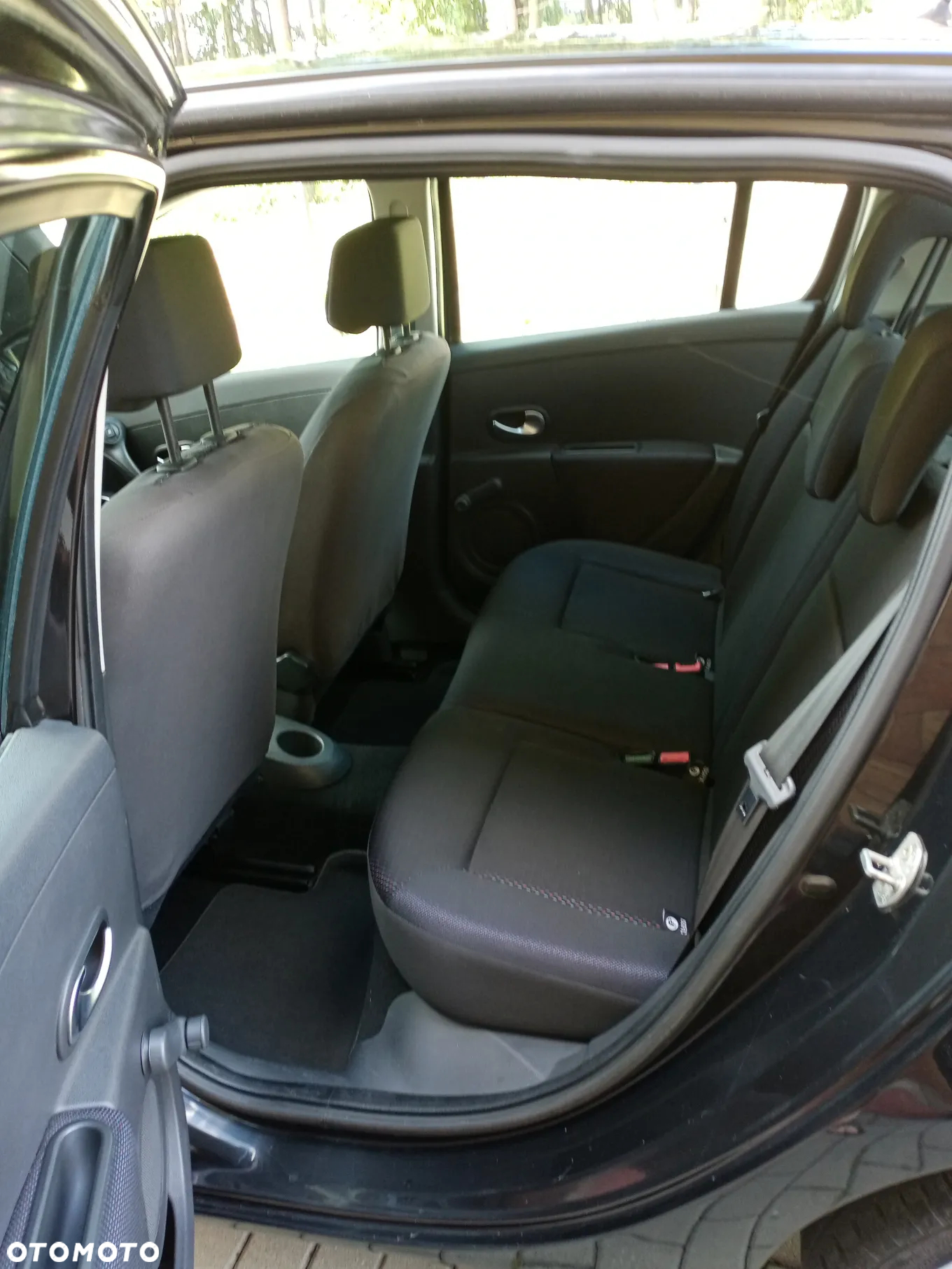 Renault Clio 1.5 dCi Extreme - 8