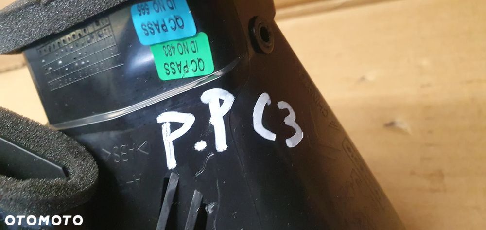 Kratka nawiewu powietrza prawy przód Citroen C3 II 96857501ZD - 9