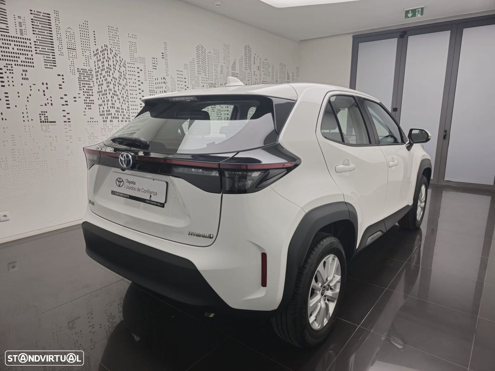 Toyota Yaris Cross 1.5 HDF Comfort Plus - 17