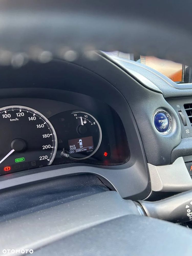 Lexus CT 200h Classic - 27