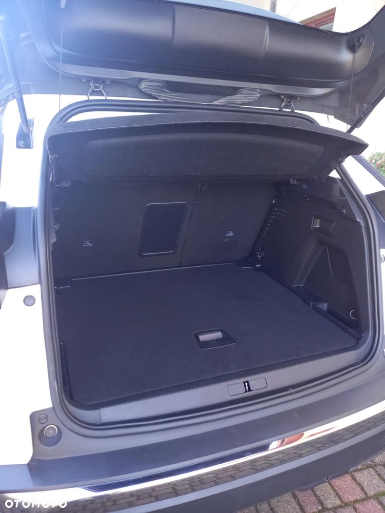 Peugeot 3008 1.5 BlueHDi Active S&S EAT8 - 9