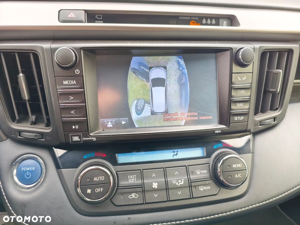 Toyota RAV4 Hybrid Premium 4x4 - 13