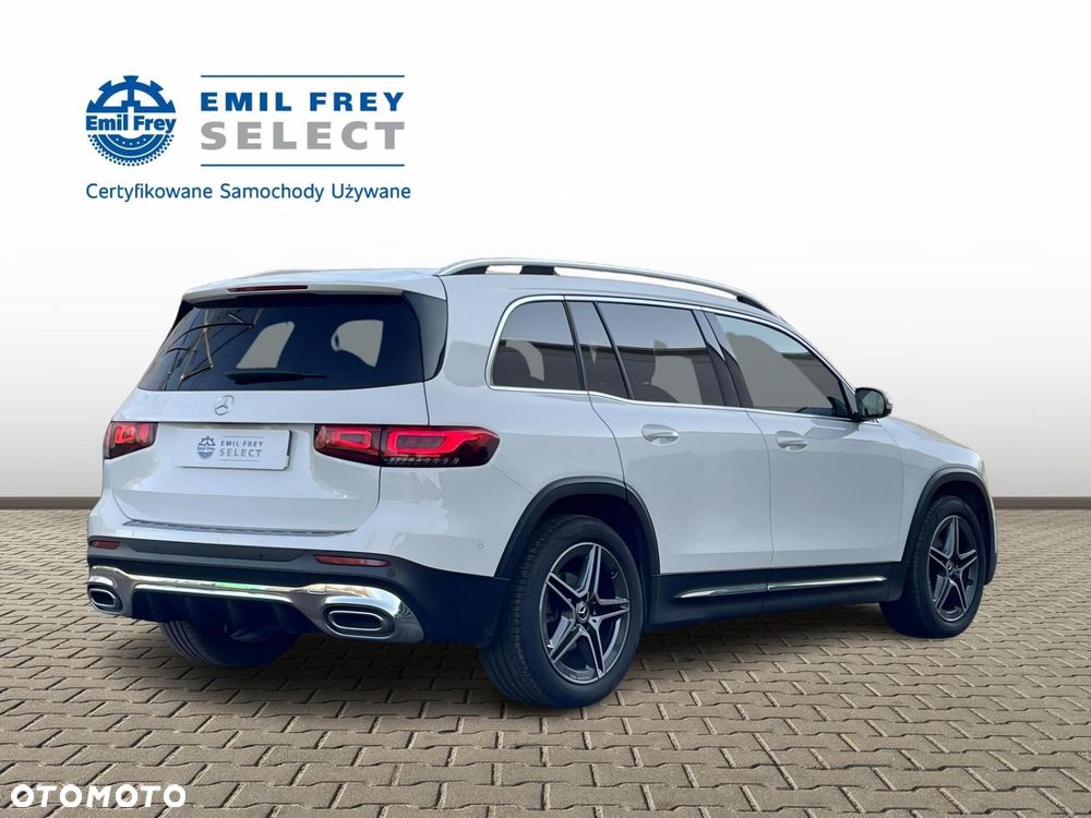 Mercedes-Benz GLB - 6