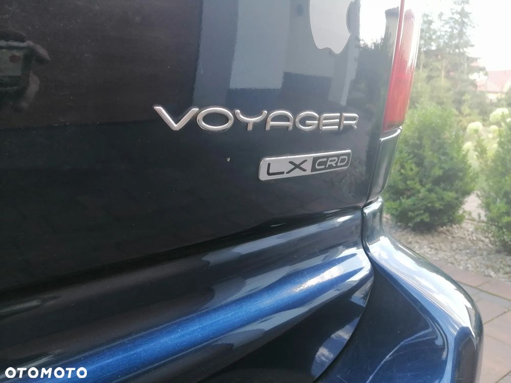 Chrysler Voyager 3.3 LX - 21