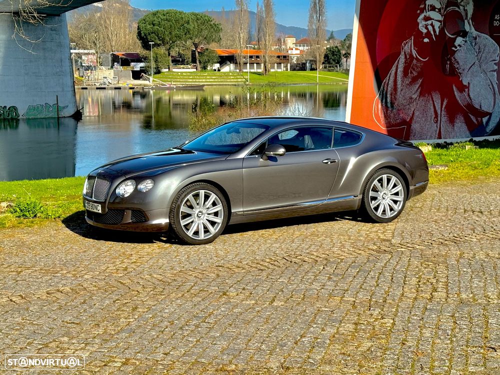 Bentley Continental W12 - 6