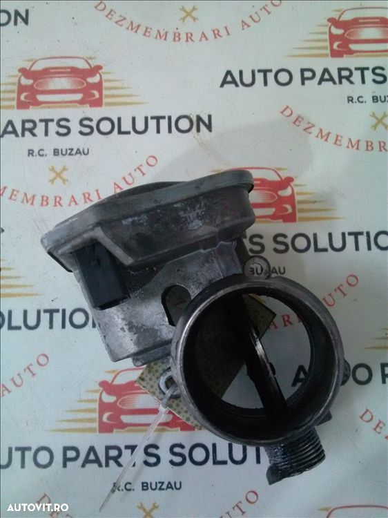 clapeta acceleratie bmw seria 1 2.0 d an fabr. 2009 - 1