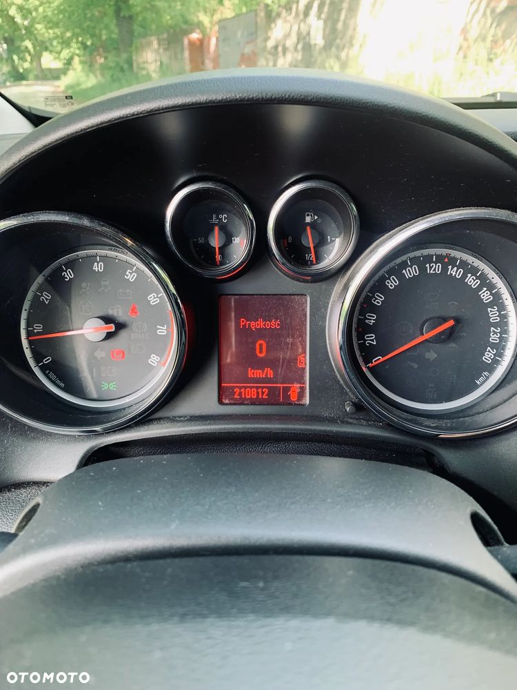 Opel Astra 1.4 Turbo - 7