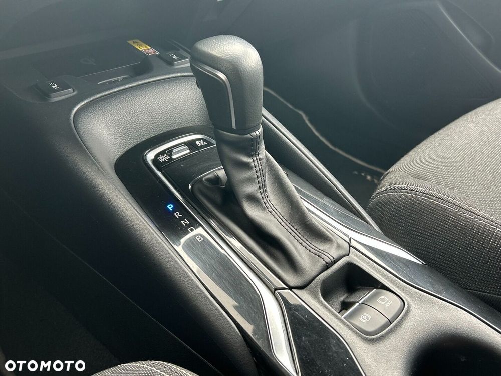 Toyota Corolla 1.8 Hybrid Comfort - 21