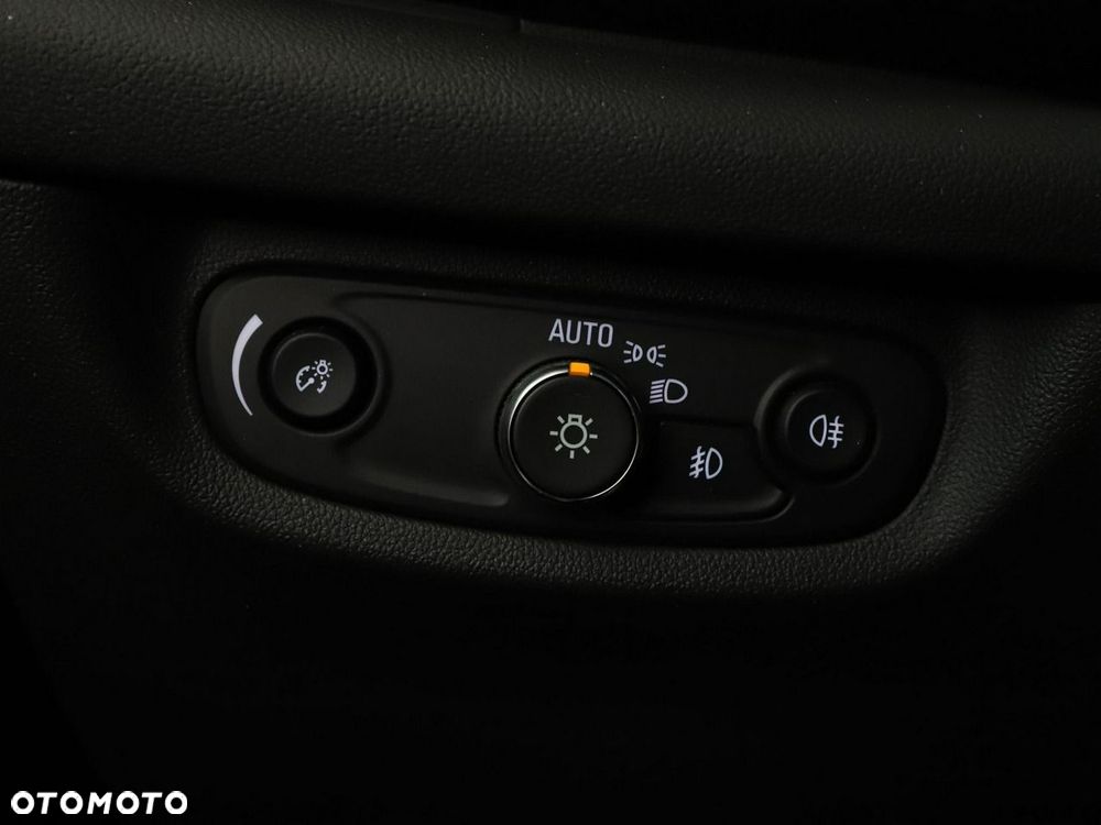 Opel Insignia 2.0 CDTI automatik Innovation - 36