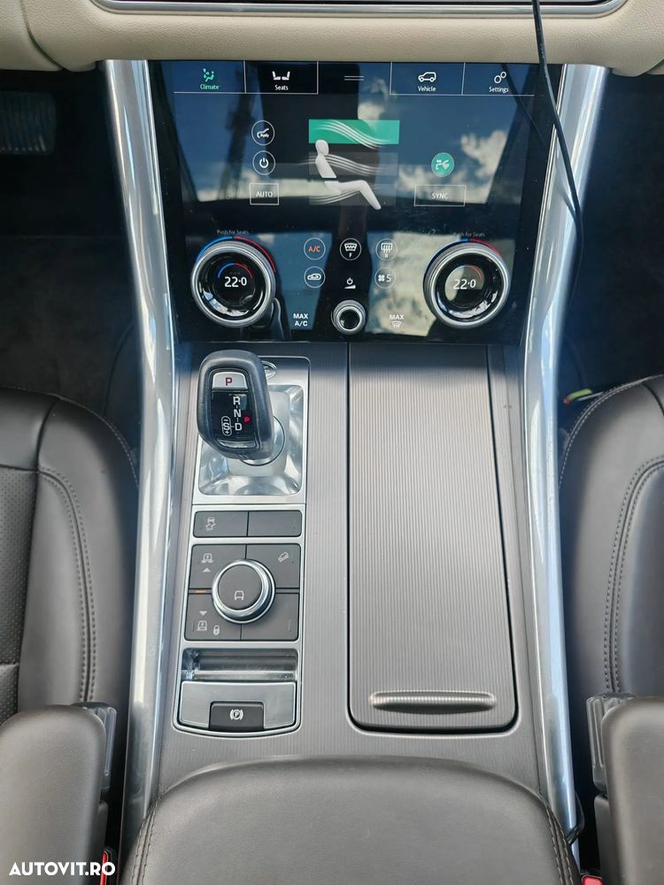 Land Rover Range Rover Sport - 16