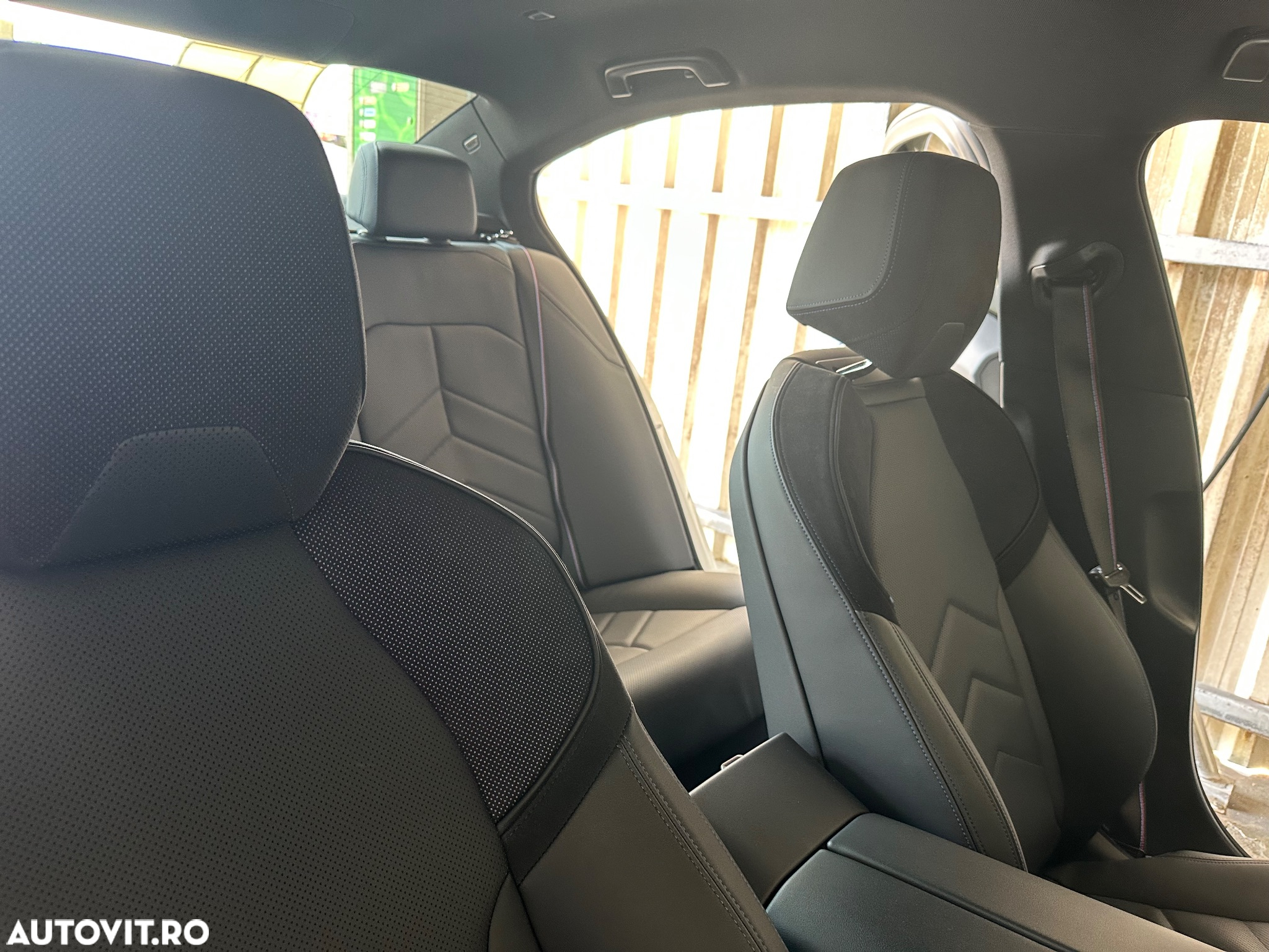 BMW Seria 5 520d AT MHEV - 14