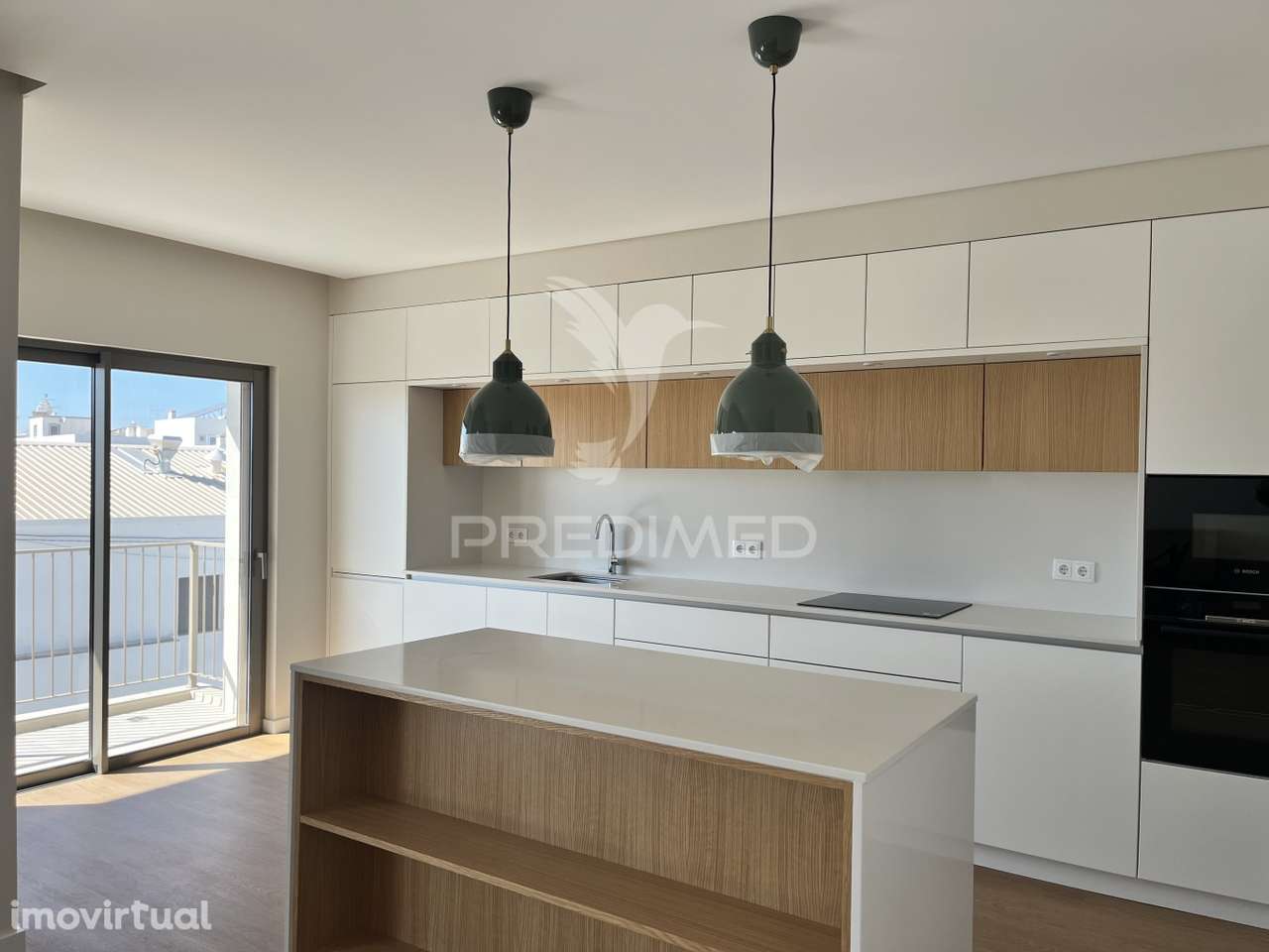 Apartamento T3 Exclusivo na Prestigiada Baixa de Olhão I - Grande imagem: 2/22