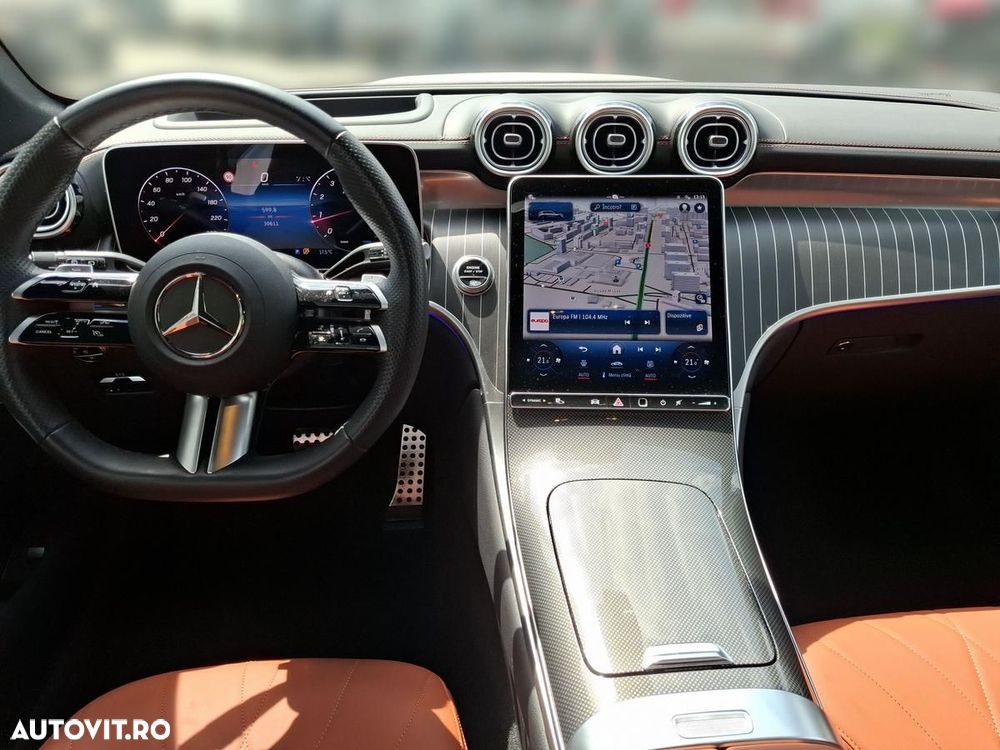Mercedes-Benz GLC - 12