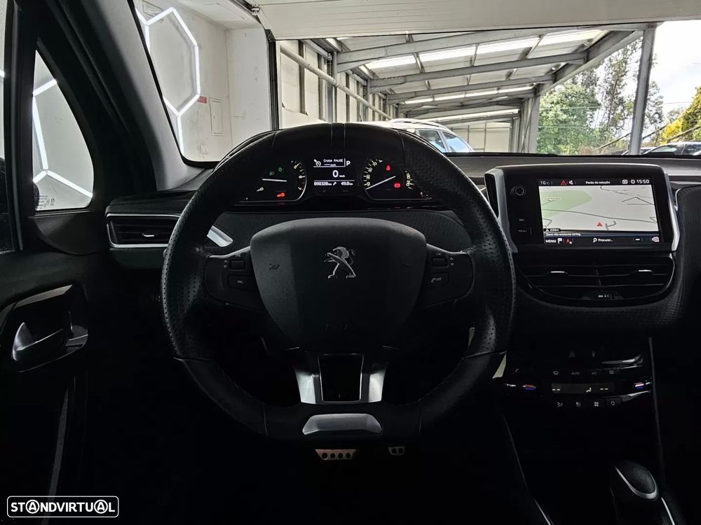 Peugeot 208 1.2 PureTech GT Line EAT6 - 20