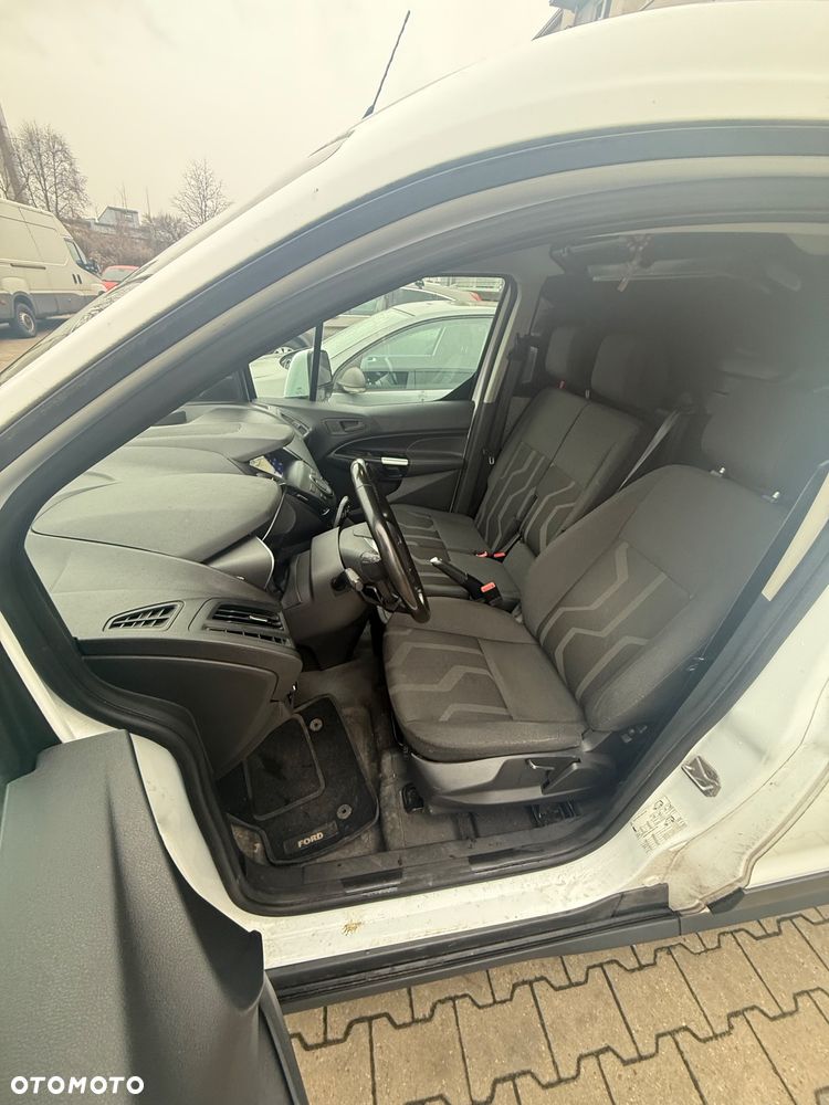 Ford Transit connect - 7