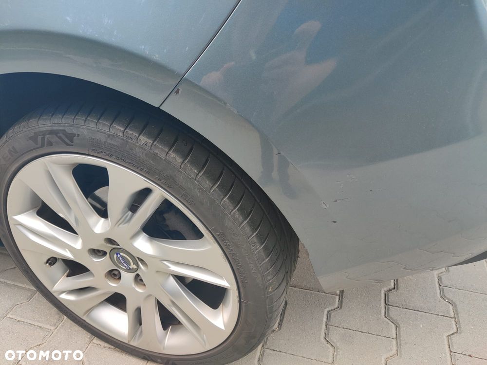 Volvo V40 D4 Summum - 26