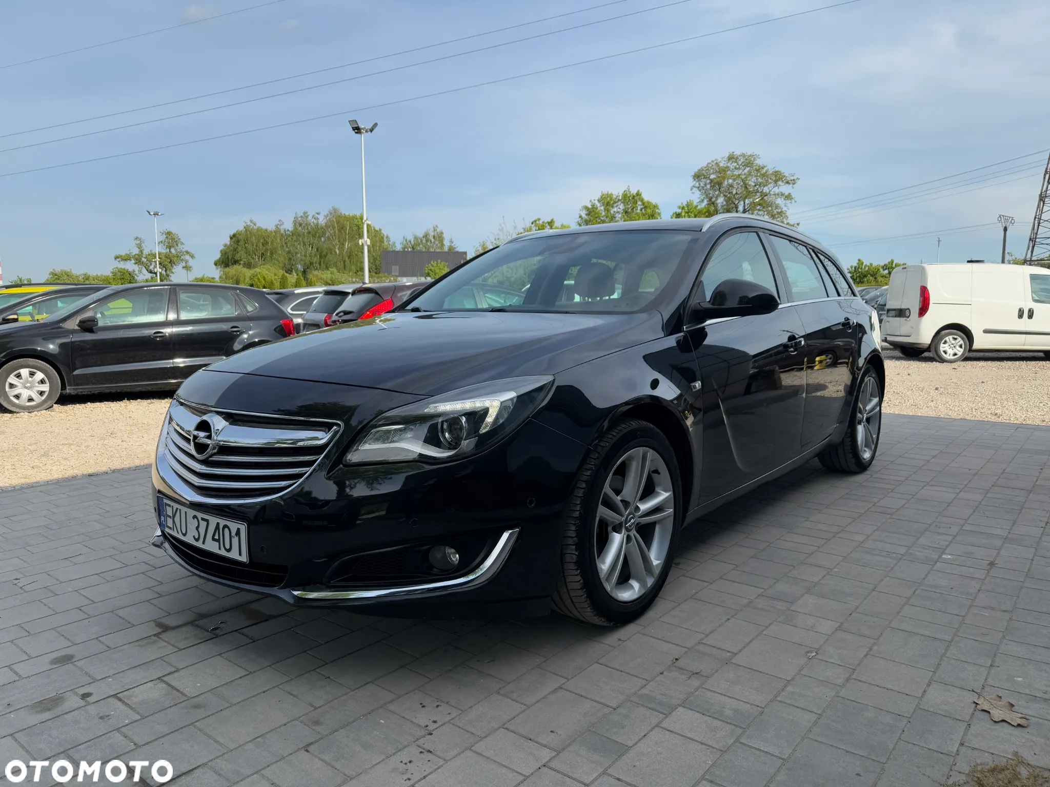 Opel Insignia 1.4 T Cosmo S&S - 11