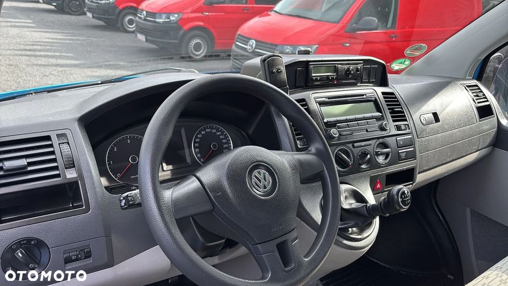 Volkswagen Transporter T5 - 10
