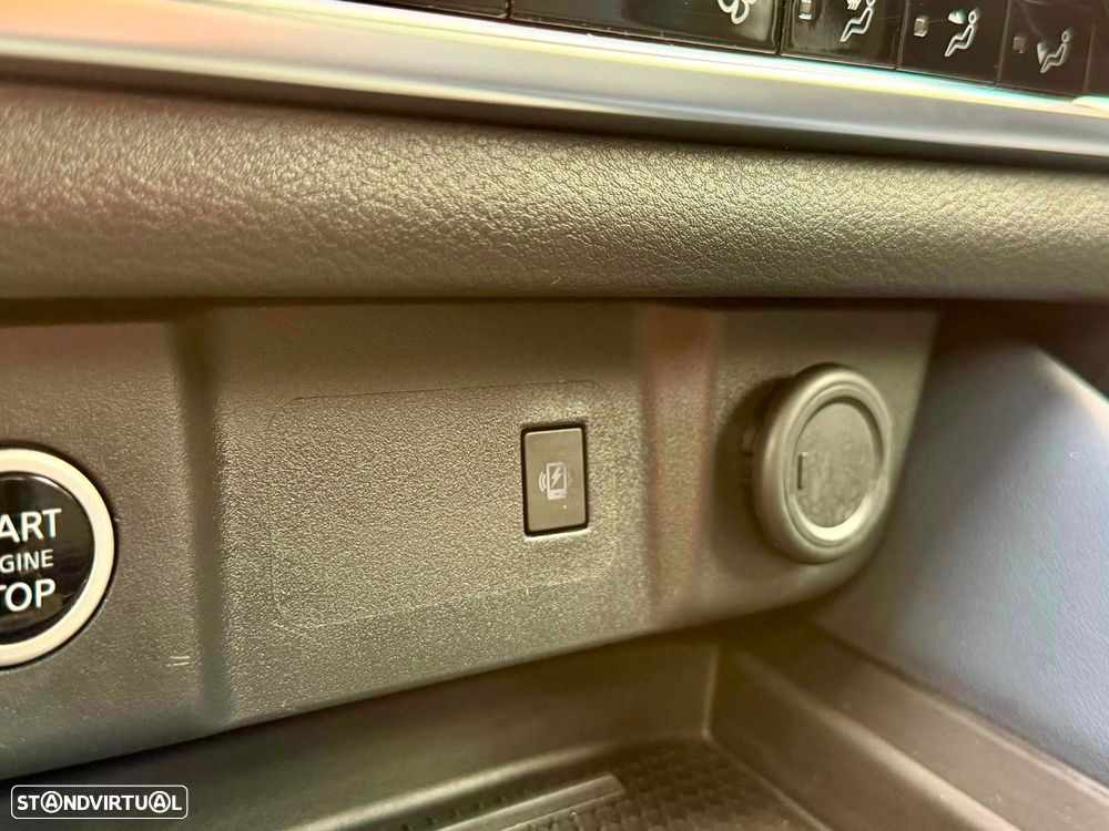 Nissan Qashqai 1.3 DIG-T N-Connecta LED - 20