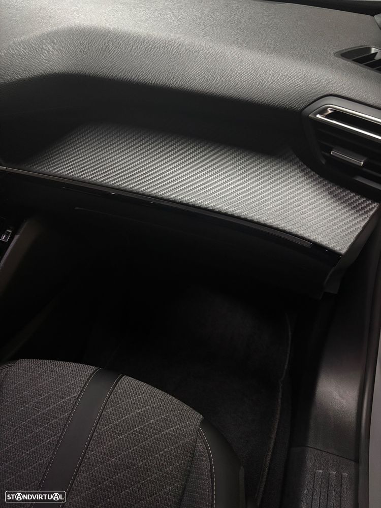 Peugeot 2008 1.2 PureTech Allure Pack - 10