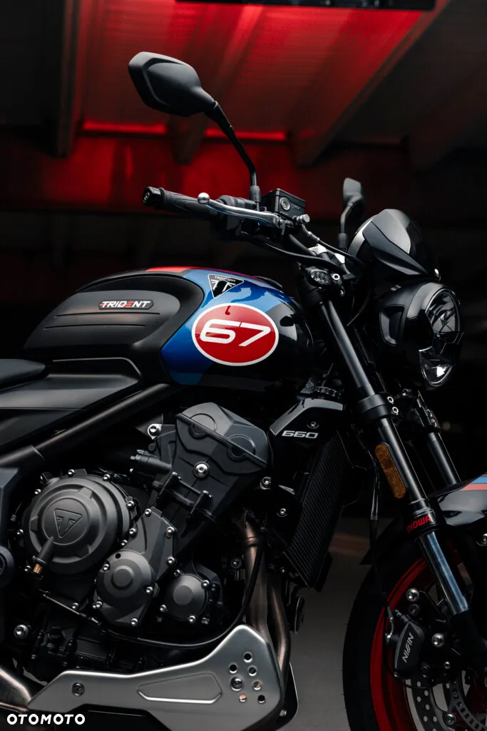 Triumph Trident - 5