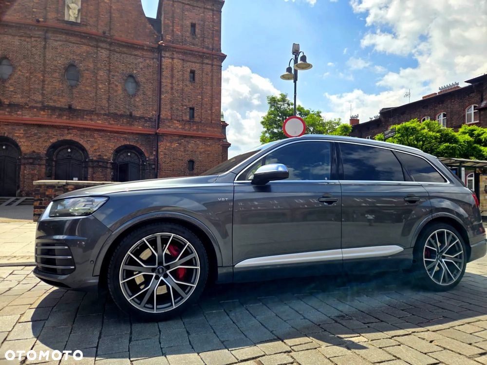 Audi SQ7 - 10