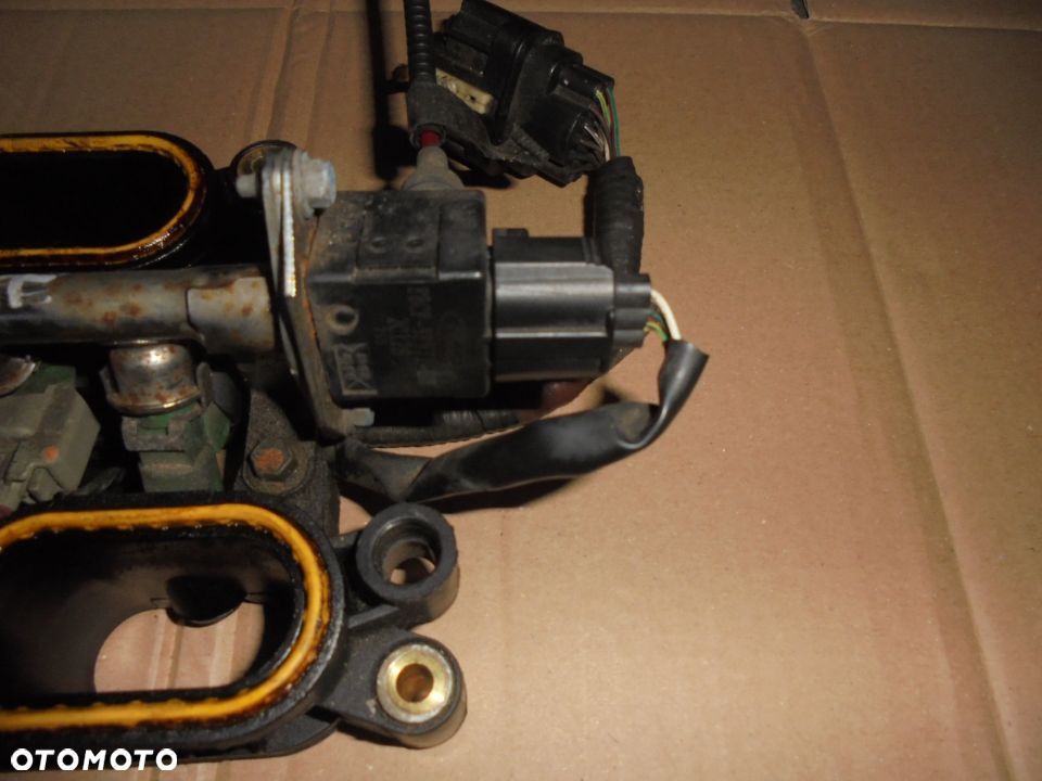 REGULATOR CISNIENIA PALIWA JAGUAR X-TYPE  2.5 3.0 v6 f8cf9f972bb - 1