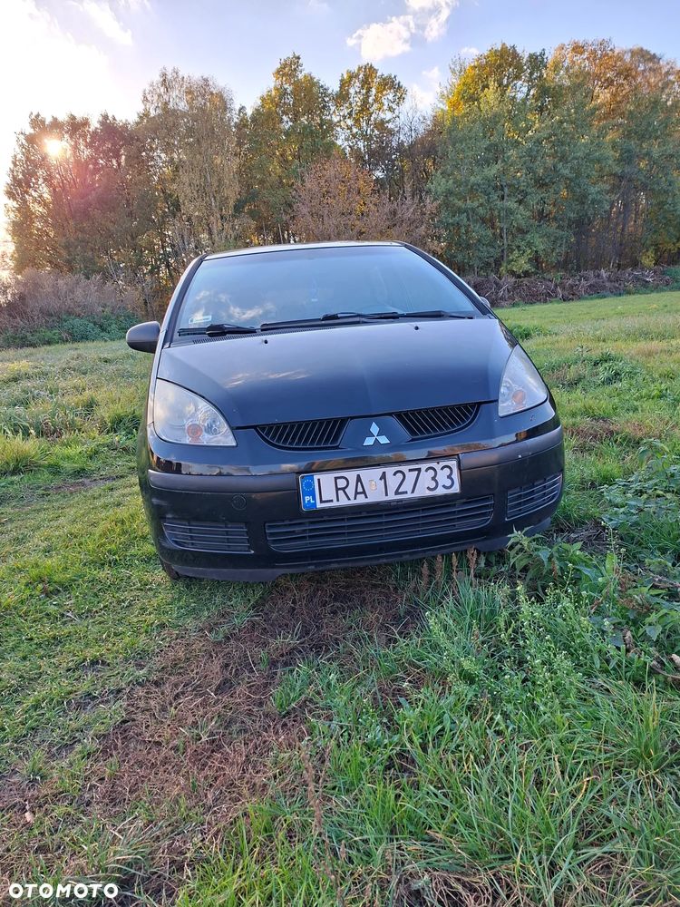 Mitsubishi Colt 2005 photo 2