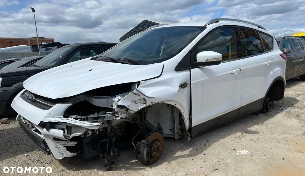 Ford Kuga II 2015 (lakier 5D) części maska zderzak drzwi klapa bagażnika fotele błotnik lampy - 1
