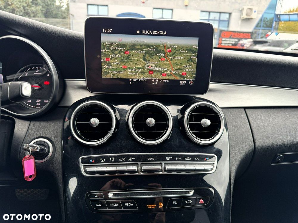 Mercedes-Benz Klasa C 200 (BlueTEC) d T 7G-TRONIC Exclusive - 21