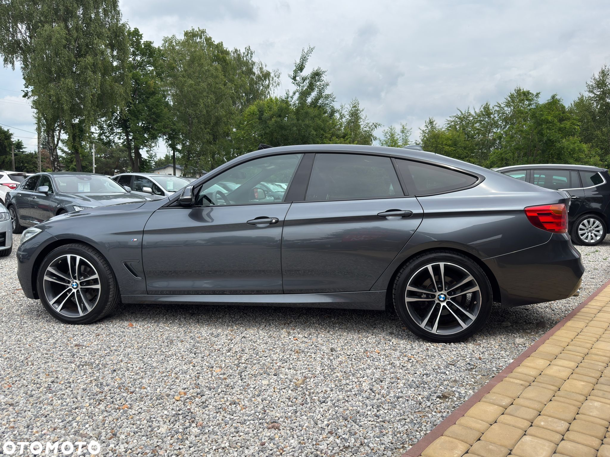 BMW 3GT - 12