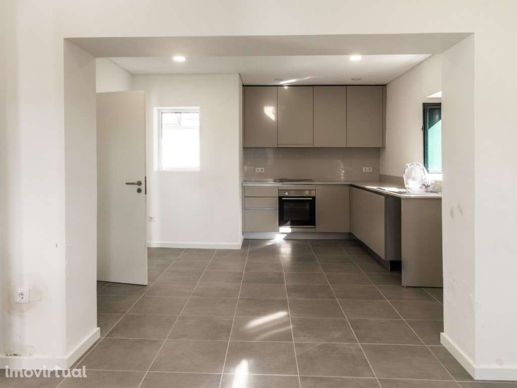 Moradia T2 - Grande imagem: 2/18