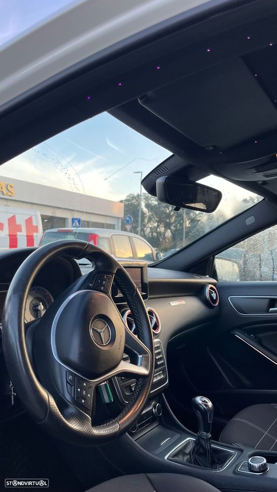 Mercedes-Benz A 180 CDI BE AMG Line - 9