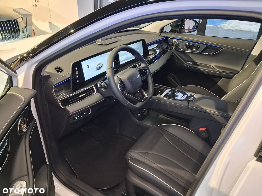 Omoda 5 1.5 T-GDI Hybrid Premium DHT - 6