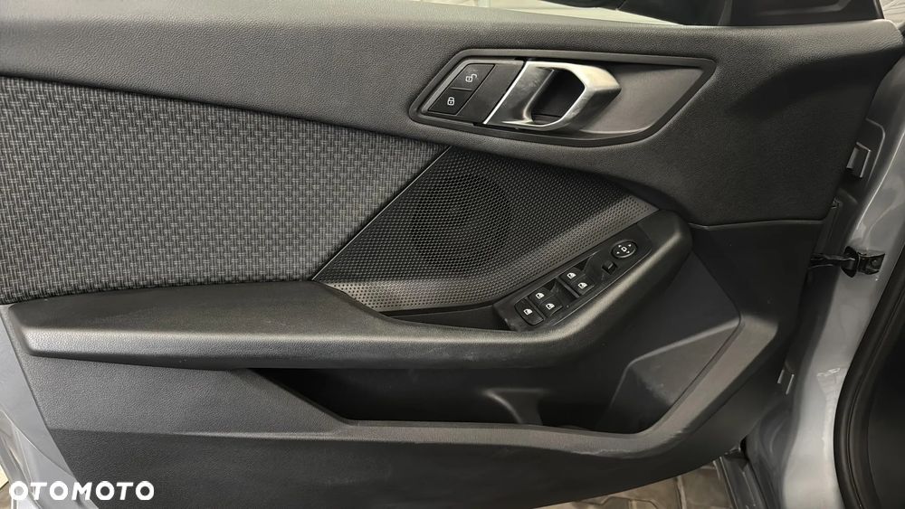 BMW Seria 1 118i Advantage - 32