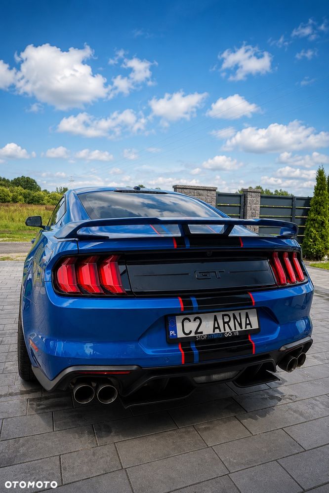 Ford Mustang - 7