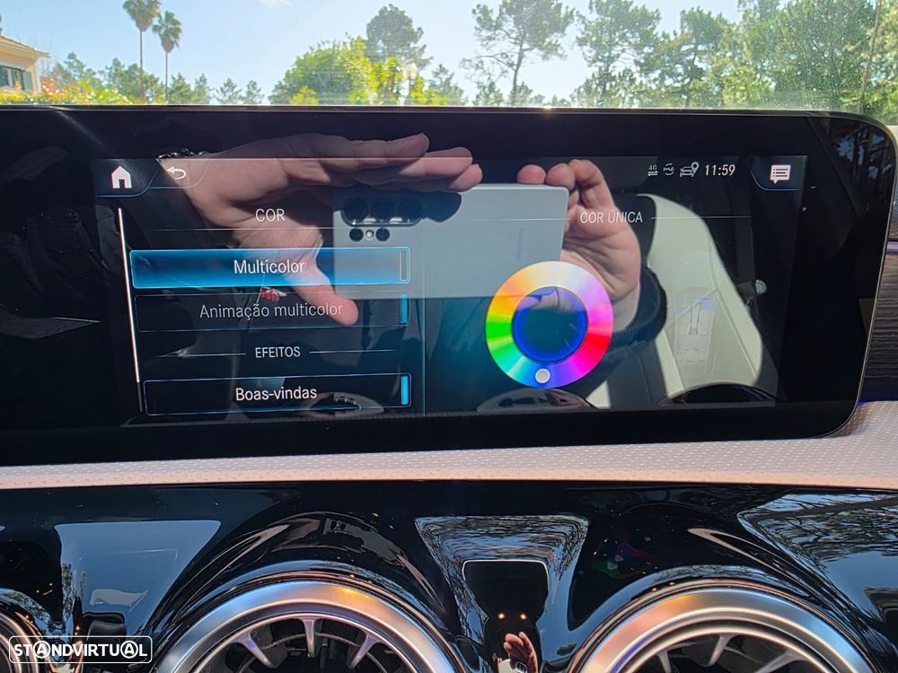 Mercedes-Benz CLA 250 e 8G-DCT - 14