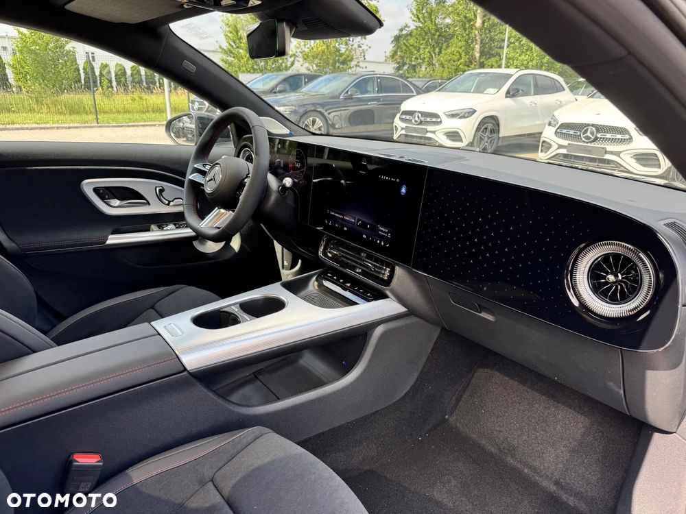 Mercedes-Benz CLA 220 mHEV 4-Matic 8G-DCT - 17