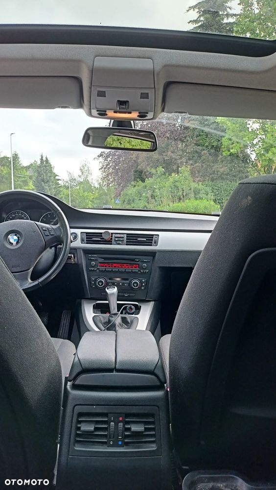 BMW Seria 3 - 17