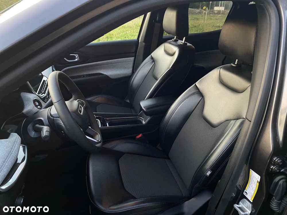 Jeep Compass - 18