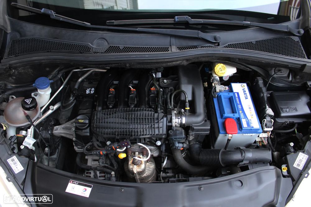 Peugeot 208 1.2 PureTech Style - 47