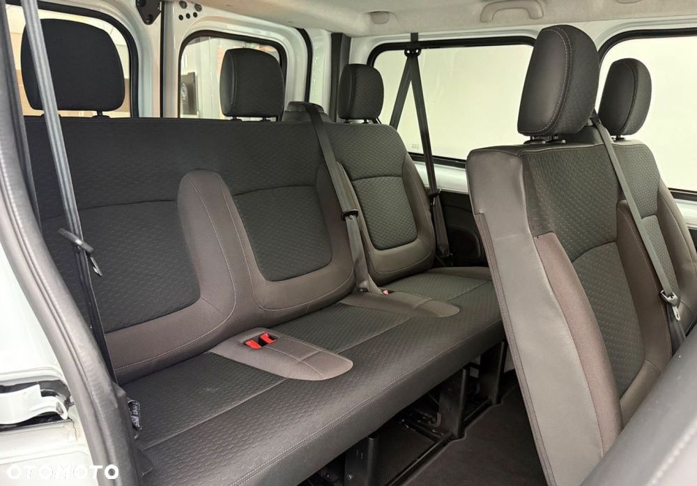 Renault Trafic - 20