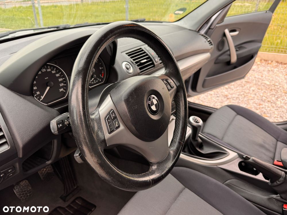 BMW Seria 1 - 20